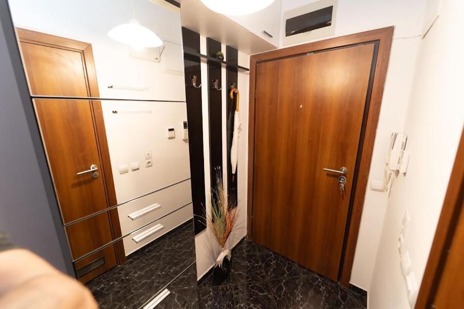 Апартамент За Гости Уют Burgas City Eksteriør billede
